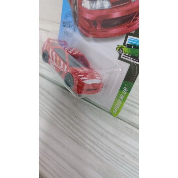 HOT WHEELS CUSTOM 01 ACURA INTEGRA GSR SPEED BLUR RED - Picture 4 of 6